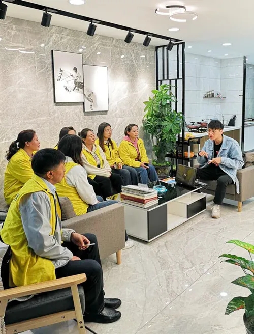 瓷砖成人91免费APP经销商及团队二